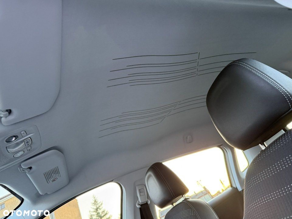 Peugeot 2008 120 VTI Allure - 27