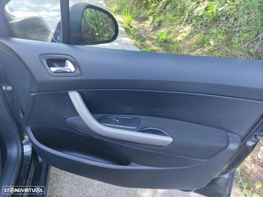 Peugeot 308 SW 1.6 HDi Executive CVM6 - 11
