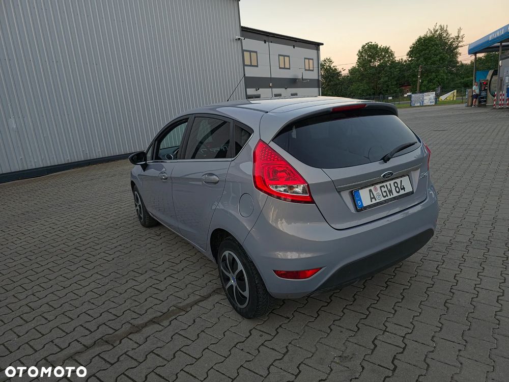 Ford Fiesta 1.25 Titanium EU5 - 5