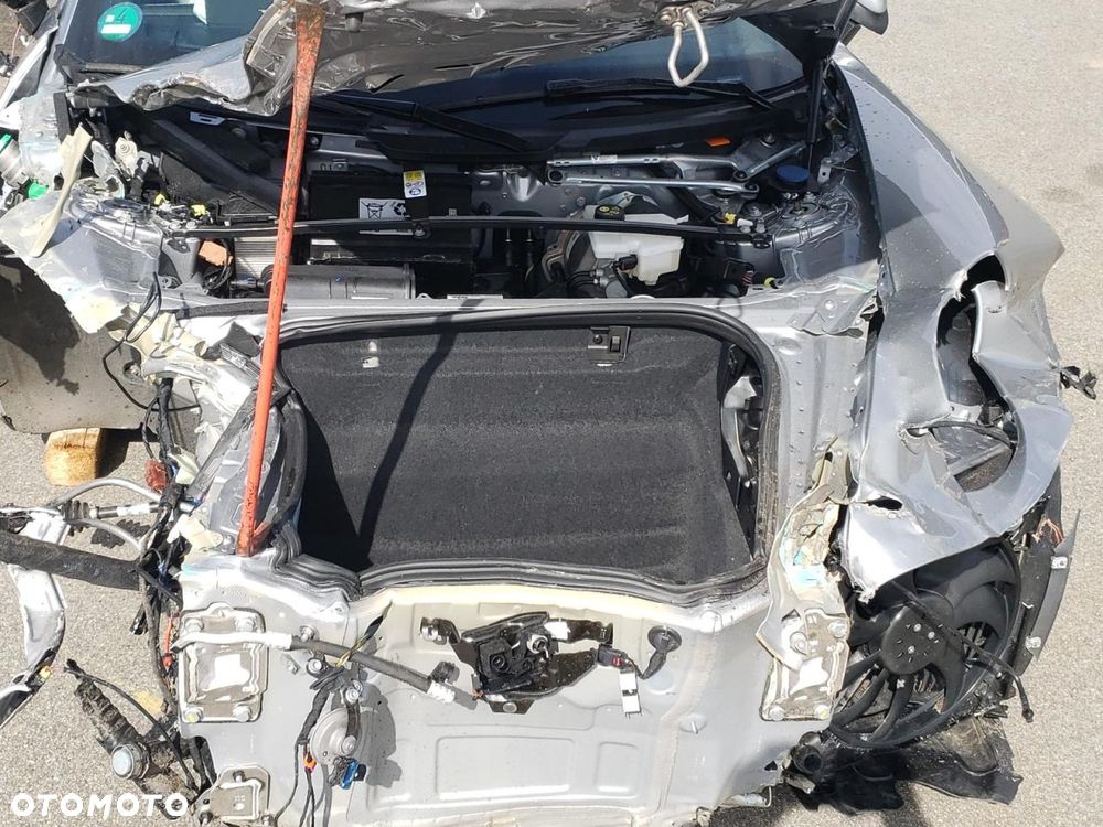 Porsche 911 Carrera 4 GTS PDK - 3