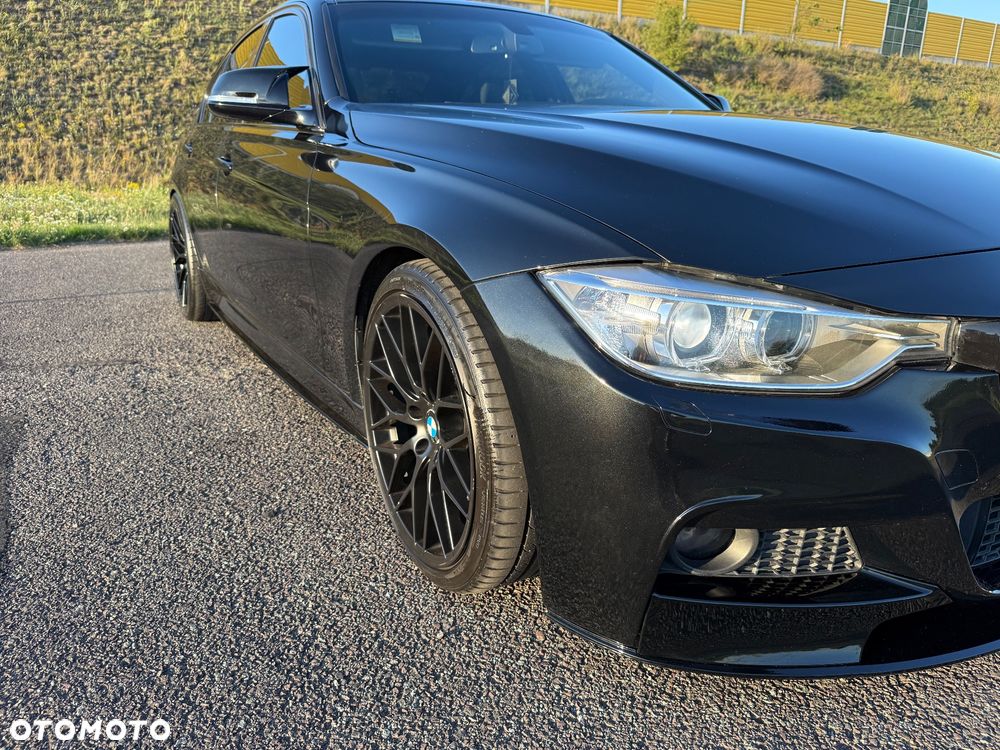 BMW Seria 3 320d - 38