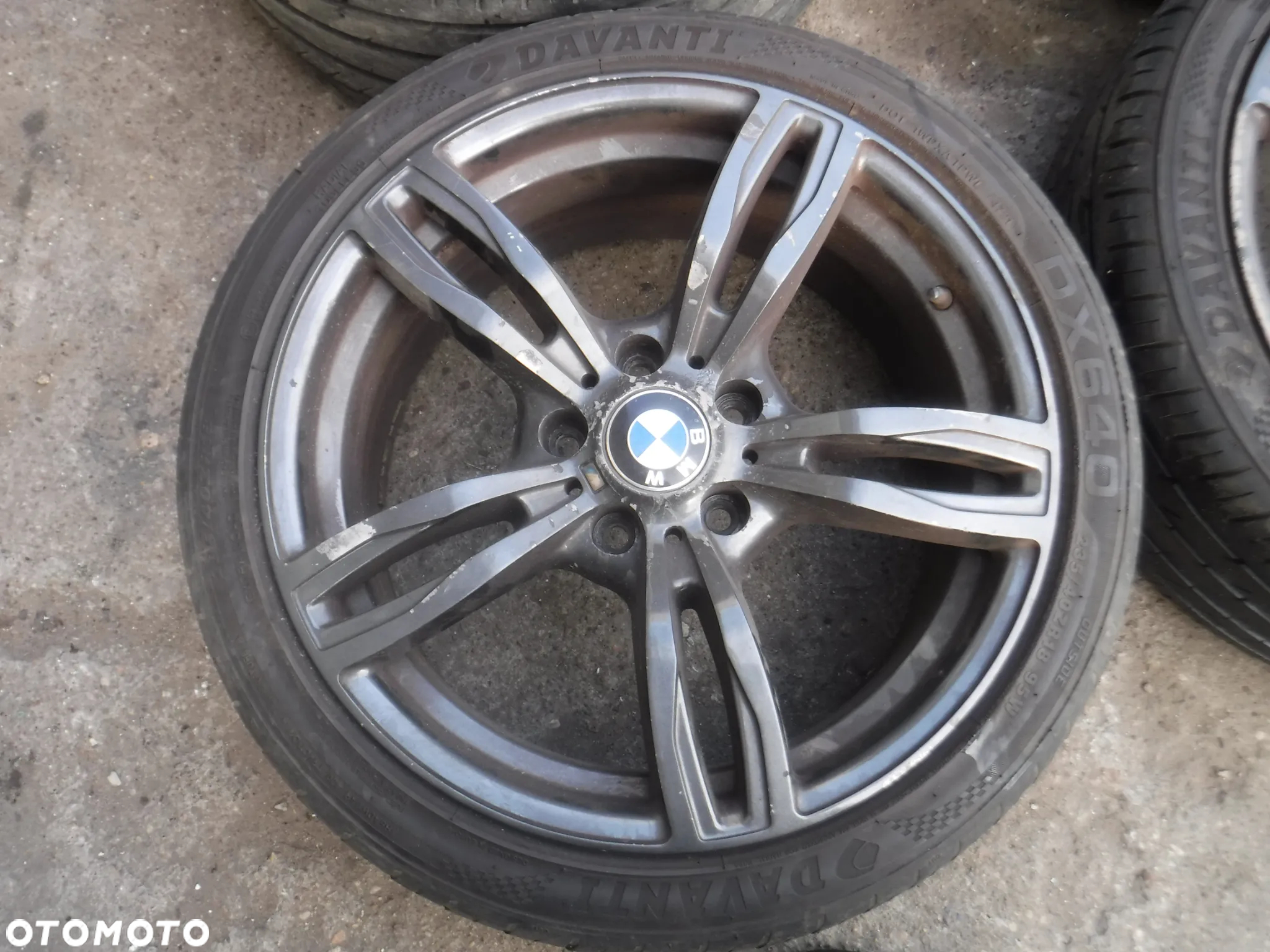 BMW 5  F10 F11 E90 E92 F30  alufelgi opony 18 5x120 9J 8J  ET35 - 4