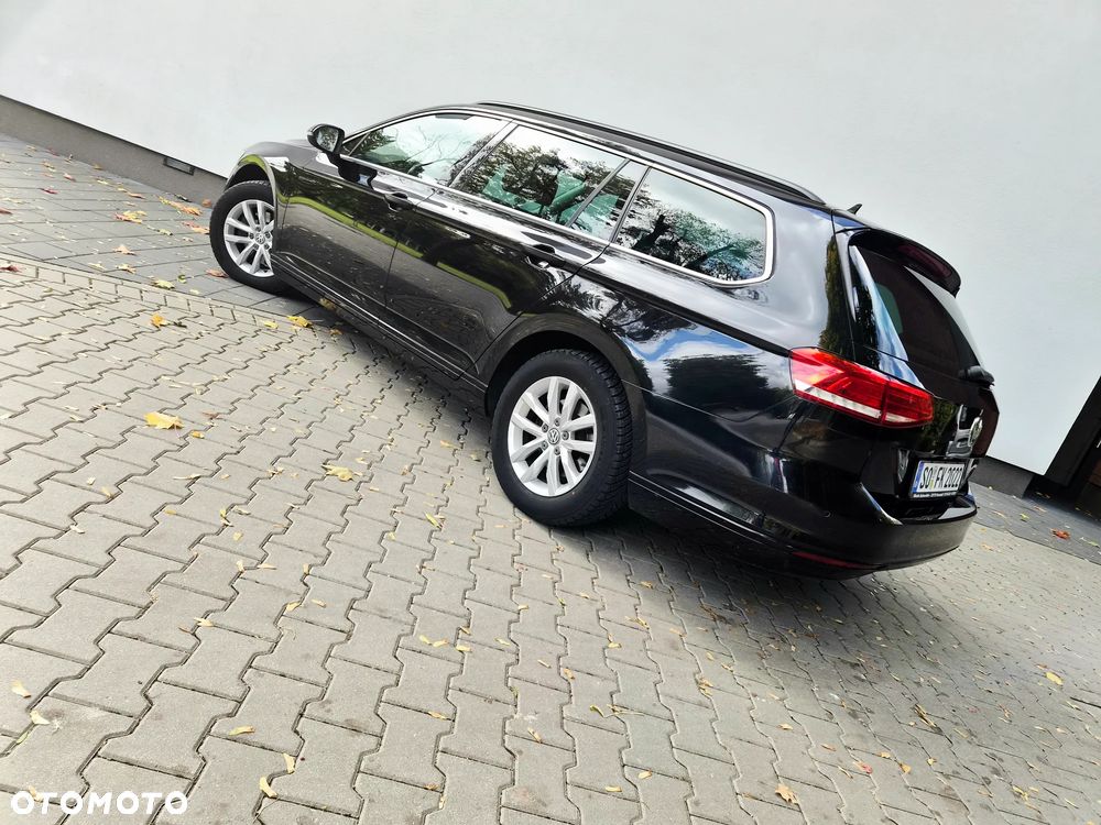 Volkswagen Passat Variant 2.0 TDI BMT Comfortline - 28