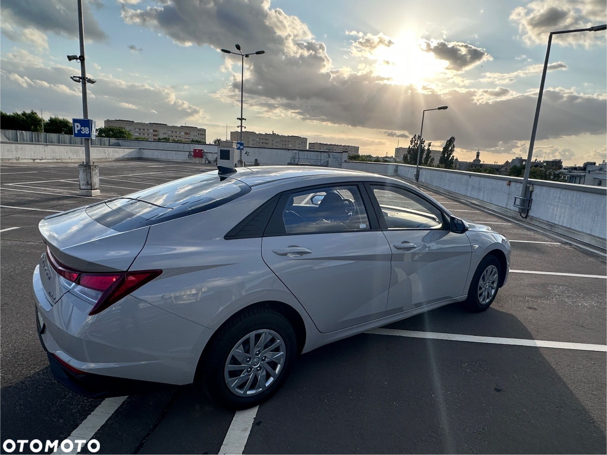 Hyundai Elantra 1.6 Smart - 7