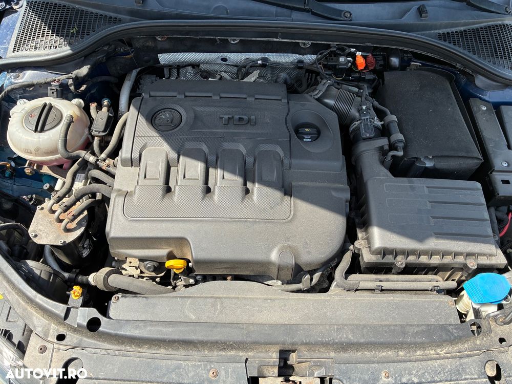 Skoda Octavia 1.6 TDI Ambiente - 8