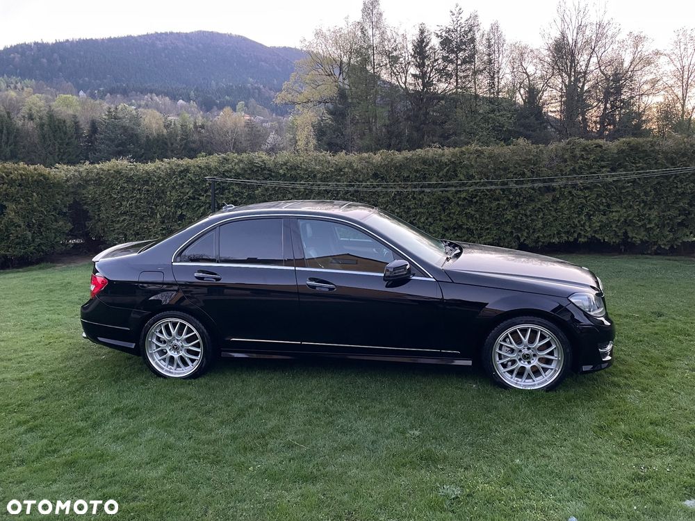 Mercedes-Benz Klasa C - 2