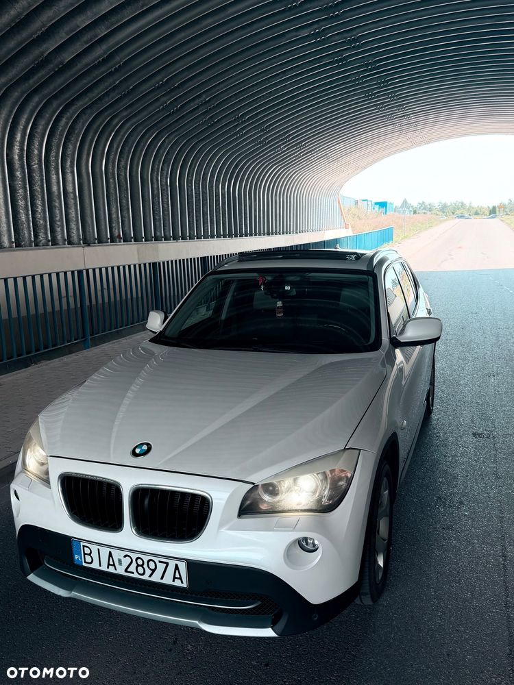 BMW X1 xDrive18d - 26