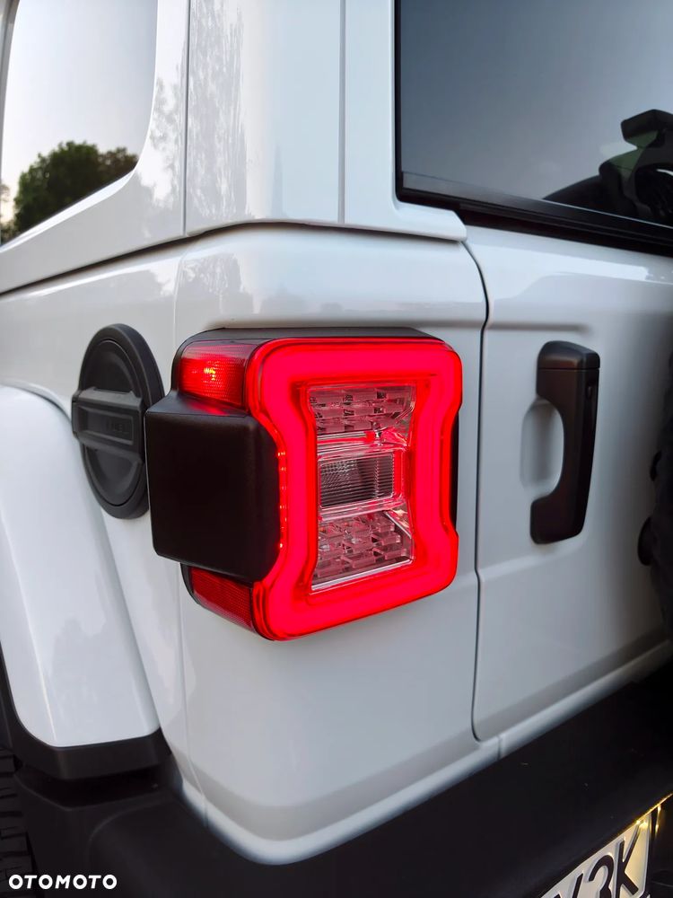 Jeep Wrangler 2.0 T-GDI Hardtop AWD Automatik Sport - 12