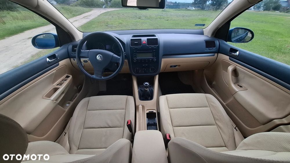 Volkswagen Golf 1.9 TDI Comfortline - 8
