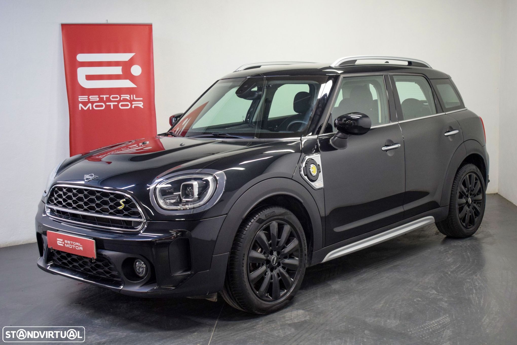 MINI Countryman Cooper SE ALL4 Auto - 1