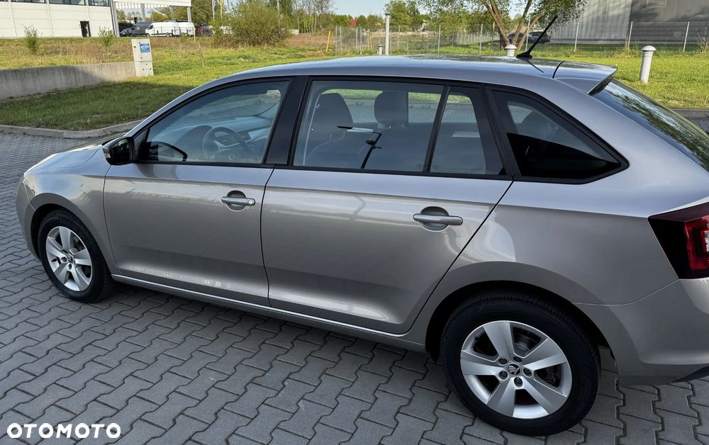Skoda RAPID 1.0 TSI Ambition - 8