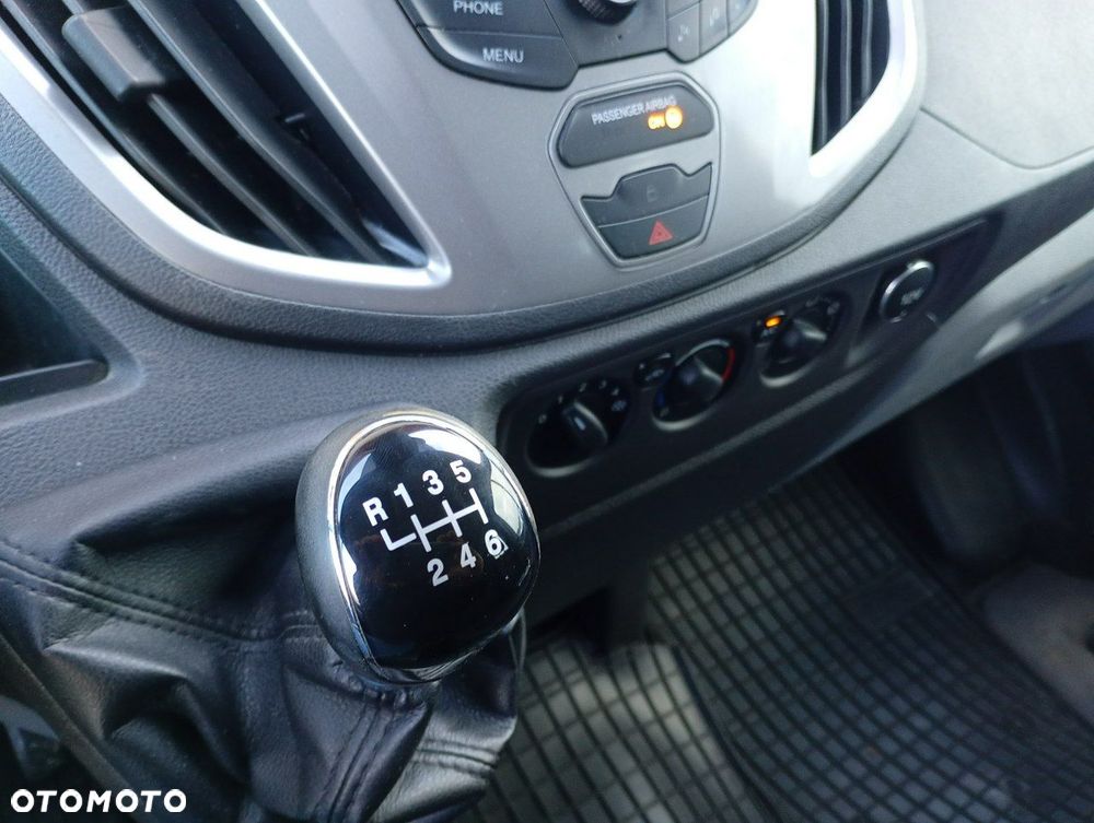 Ford Transit - 17
