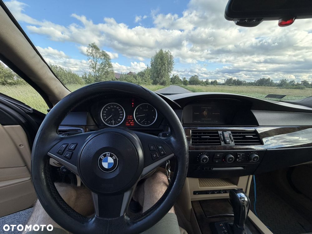 BMW Seria 5 - 8