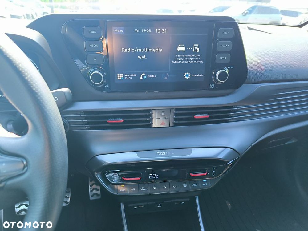 Hyundai i20 - 16
