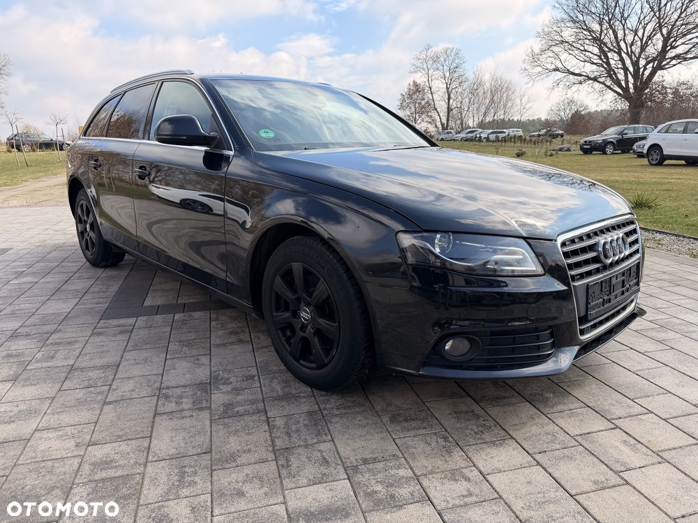 Audi A4 Avant - 1