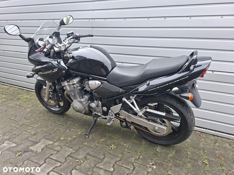 Suzuki Bandit - 3