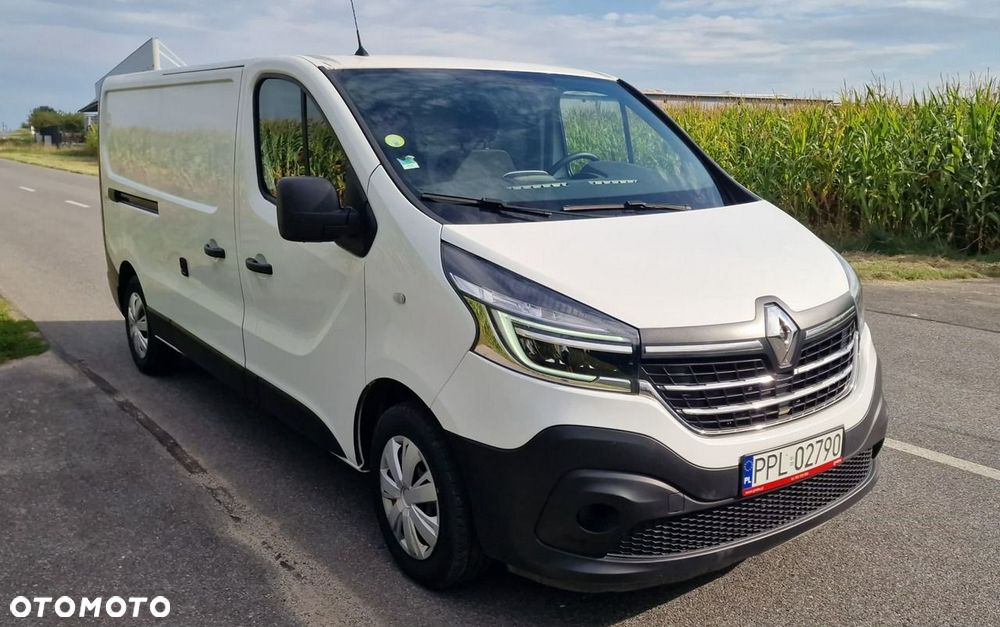 Renault Trafic - 22
