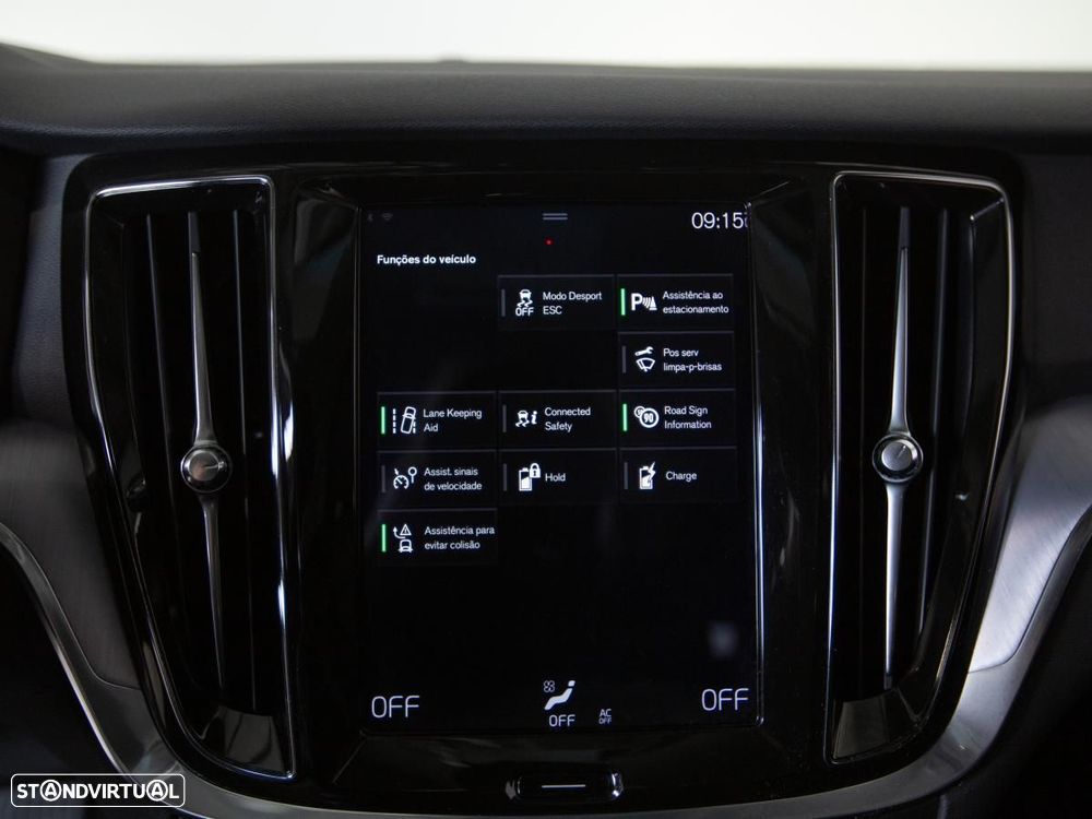 Volvo V60 2.0 T8 AWD TE Momentum - 17