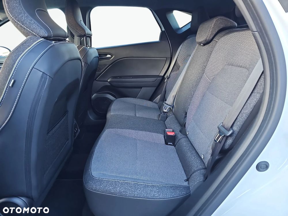 Renault Captur 1.6 E-TECH Full Hybrid 145 Techno - 27