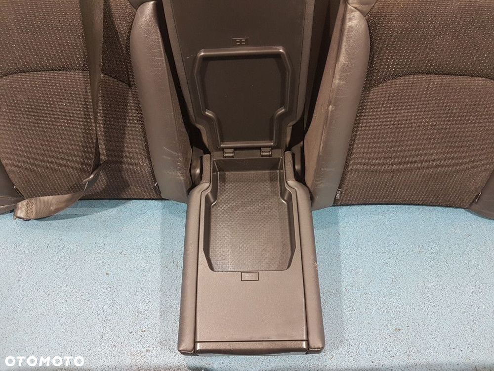 CITROEN C5 II X7 KANAPA TYLNA - 3