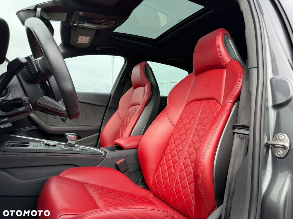 Audi S4 Limousine - 18
