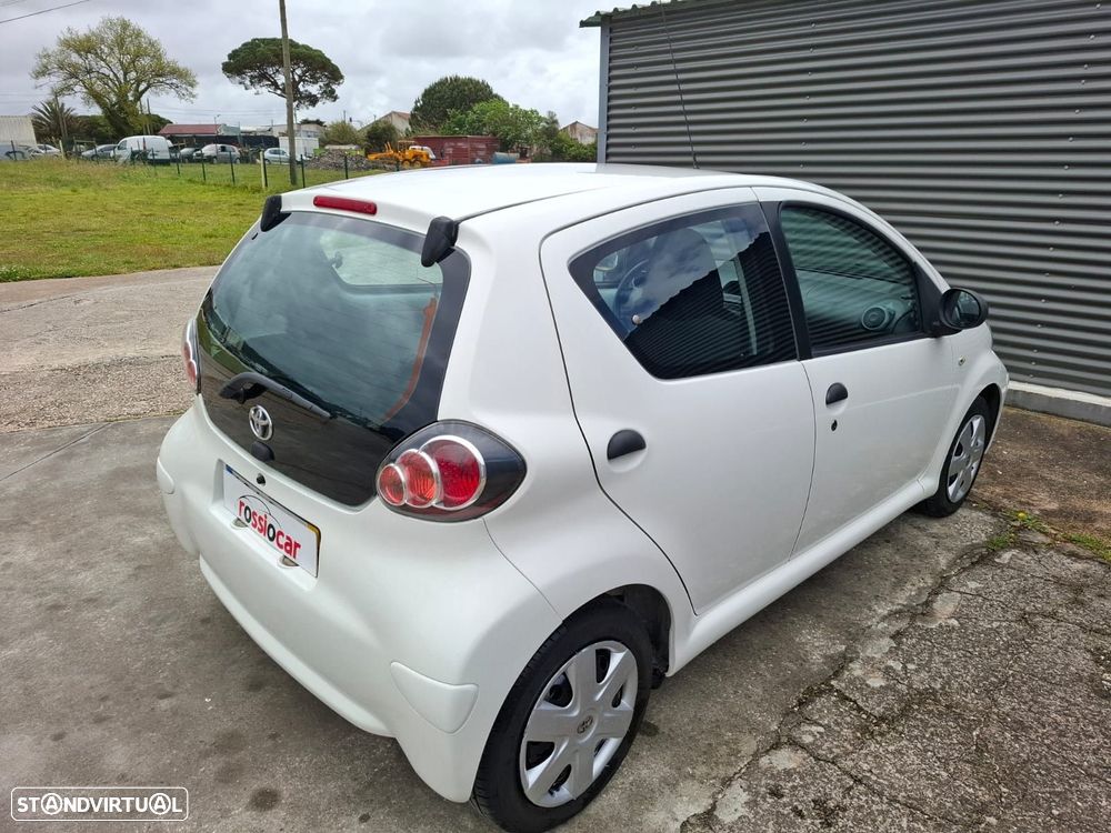 Toyota Aygo 1.0 - 9