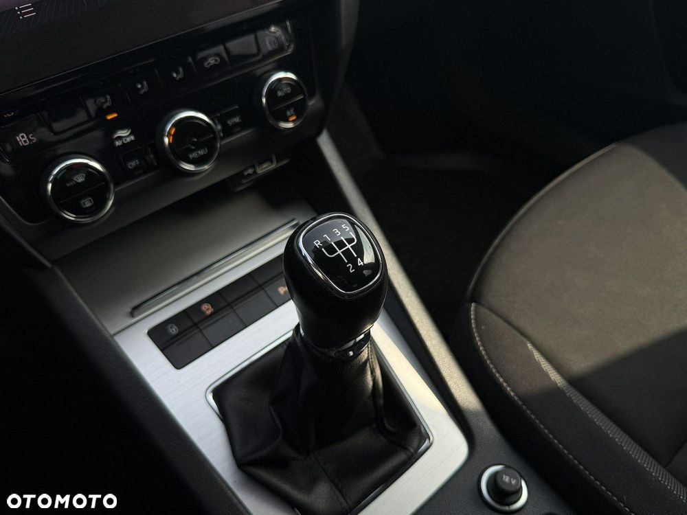 Skoda Octavia 1.6 TDI Ambition - 29