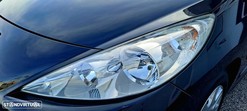 Peugeot 207 1.4 16V Active - 42