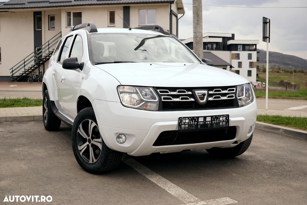 Dacia Duster dCi 110 FAP 4x4 Laureate - 1