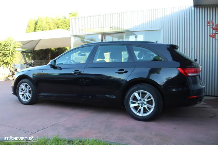 Audi A4 Avant 2.0 TDI Advance - 6