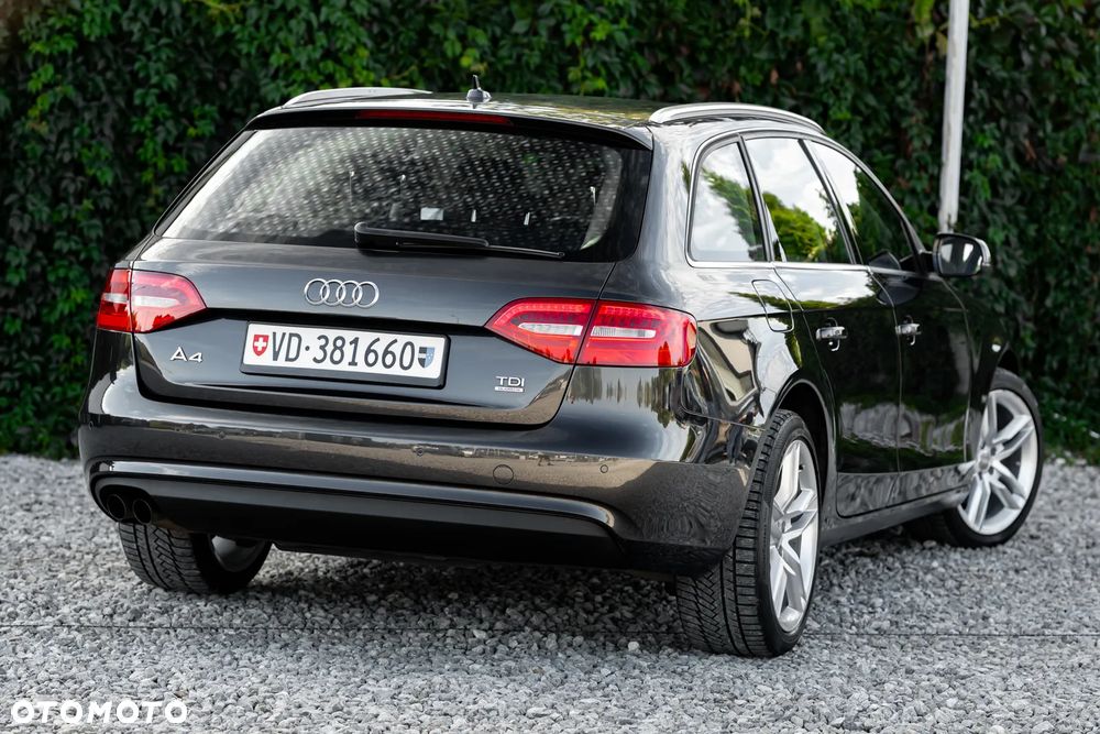 Audi A4 Avant 2.0 TDI DPF quattro Attraction - 9