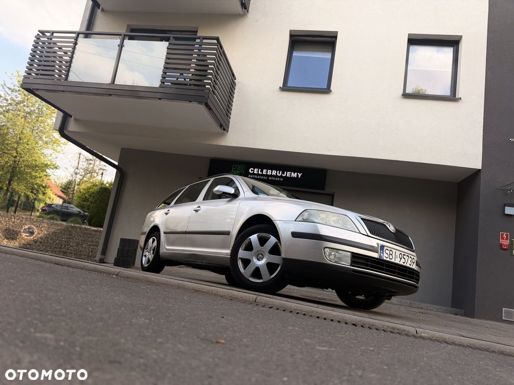 Skoda Octavia - 1