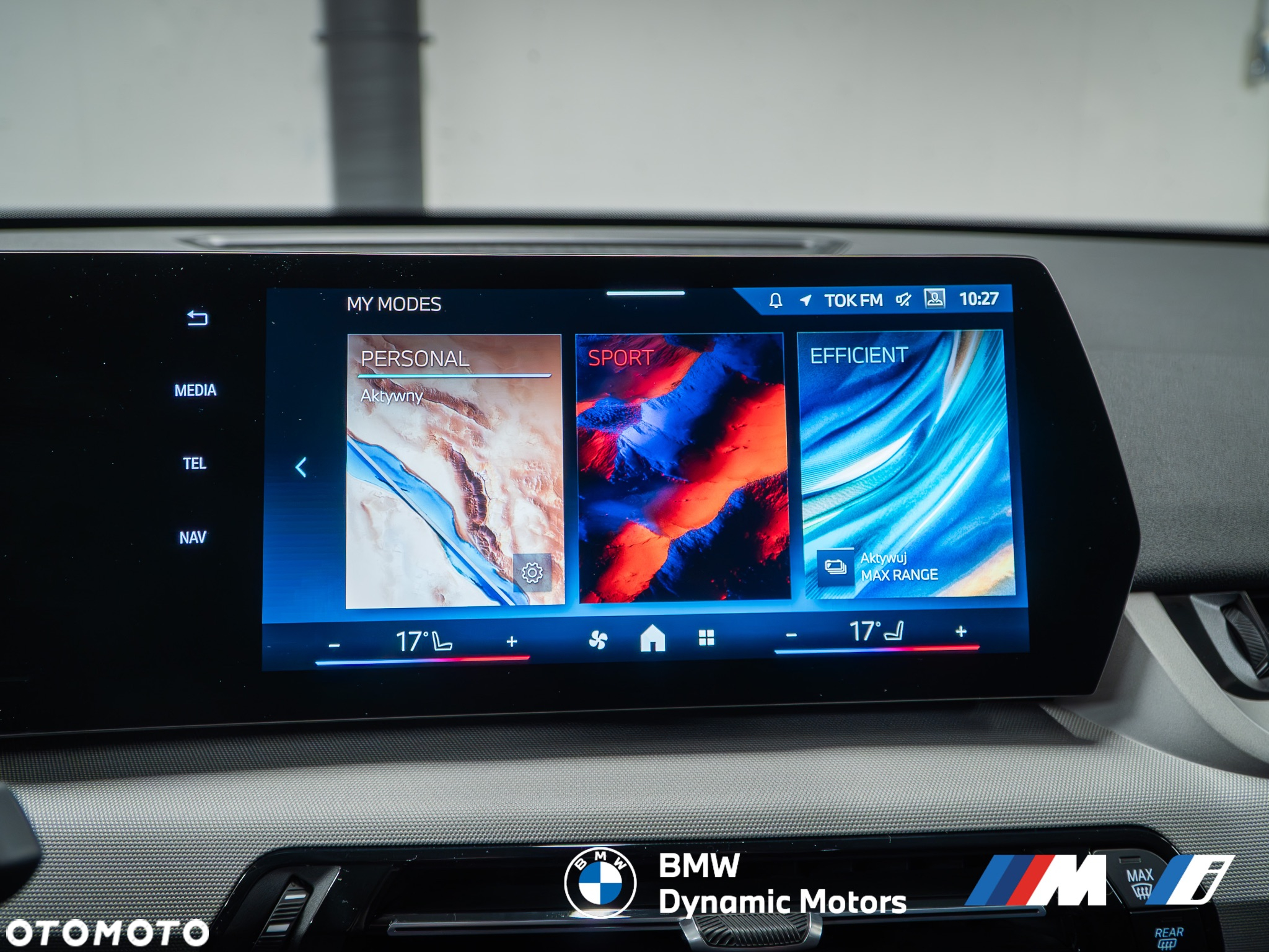 BMW iX2 eDrive20 - 33