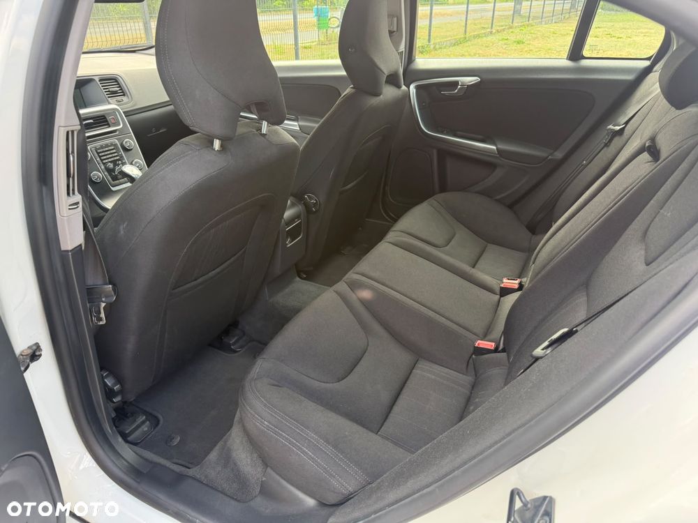 Volvo S60 - 9