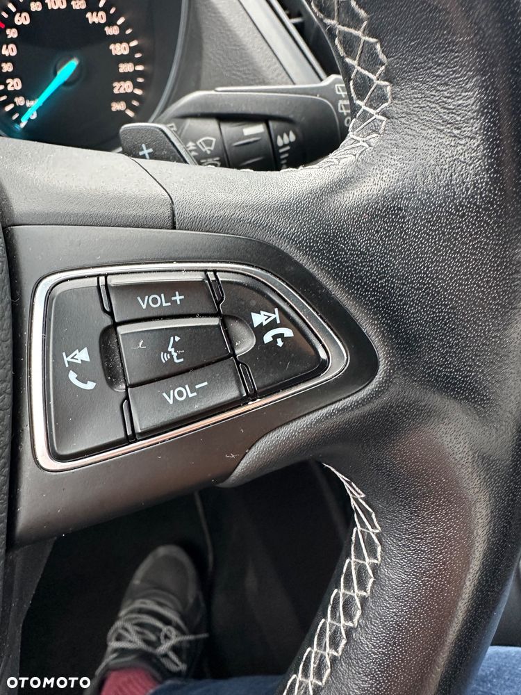 Ford Kuga 2.0 TDCi 4x4 ST-Line - 12