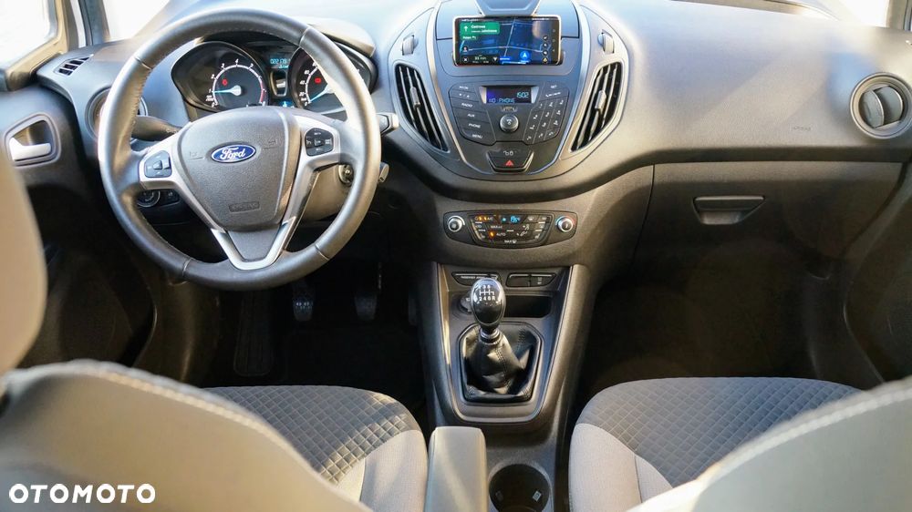 Ford Tourneo Courier 1.0 EcoBoost Trend - 21