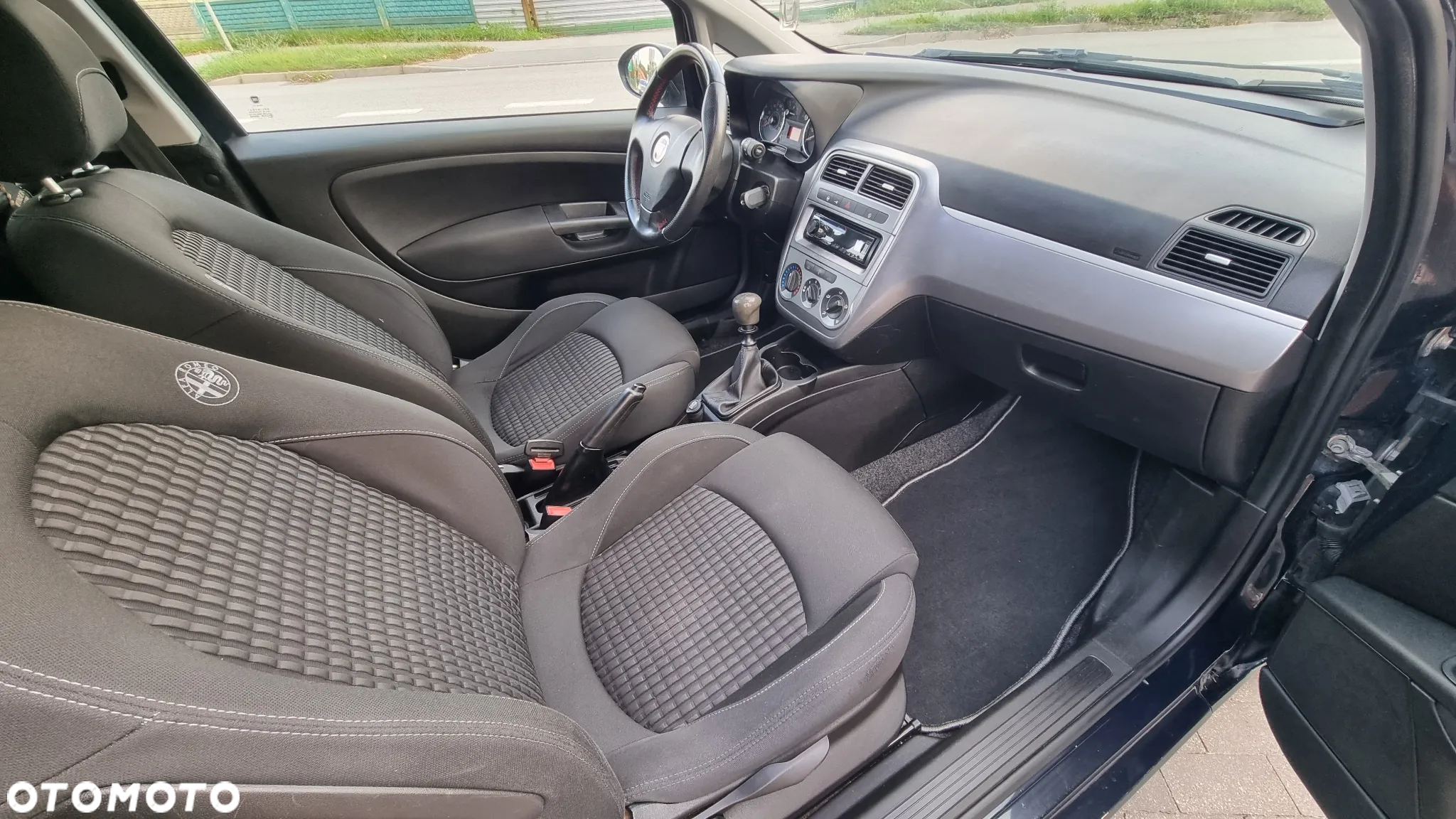 Fiat Punto 1.4 Easy S&S - 15