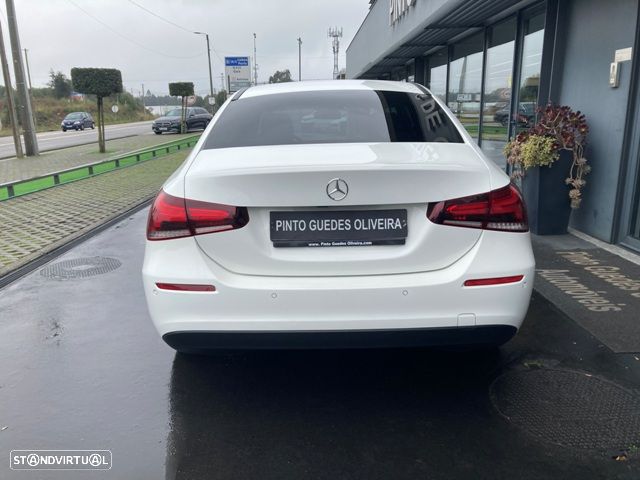 Mercedes-Benz A 180 Limousine d Progressive Aut. - 8