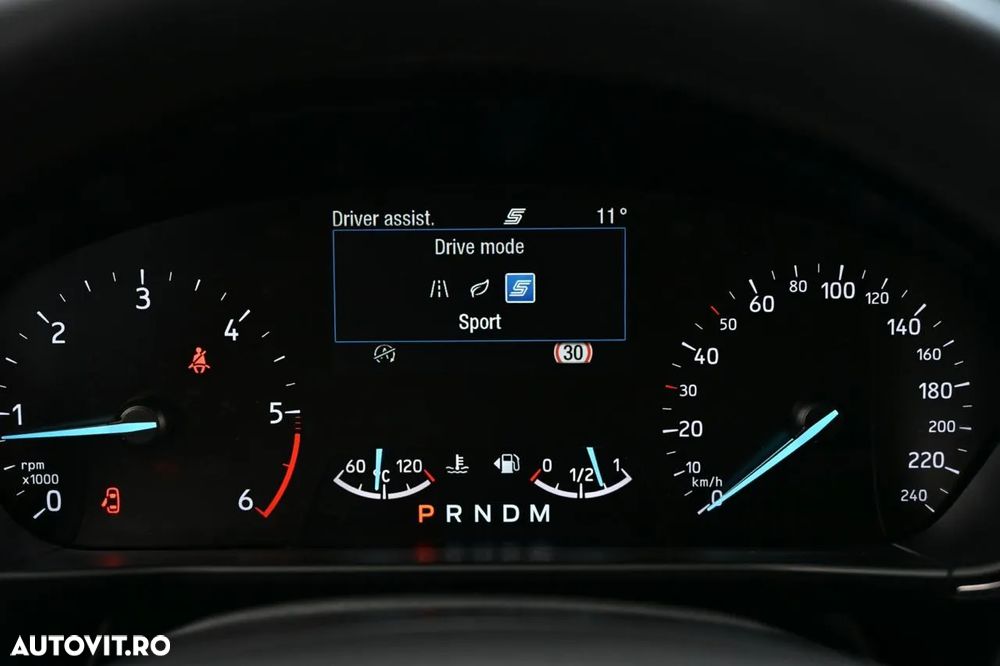 Ford Focus 1.5 EcoBlue Titanium Business - 33
