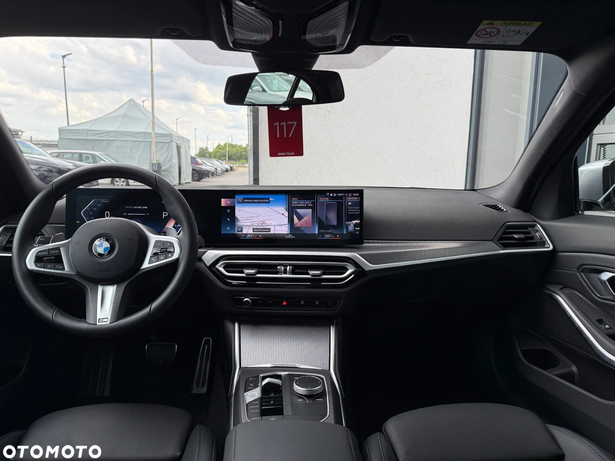 BMW Seria 3 318i M Sport - 12