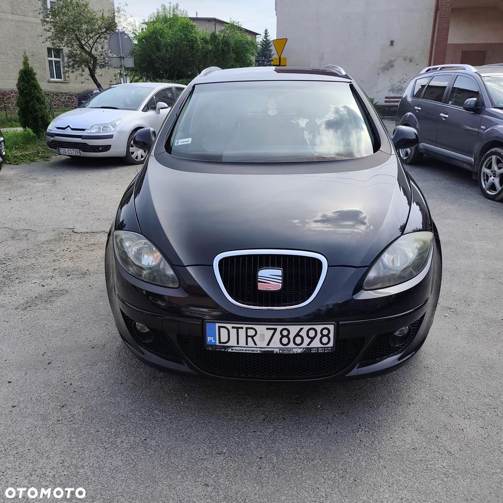 Seat Altea XL 1.6 Stylance - 1