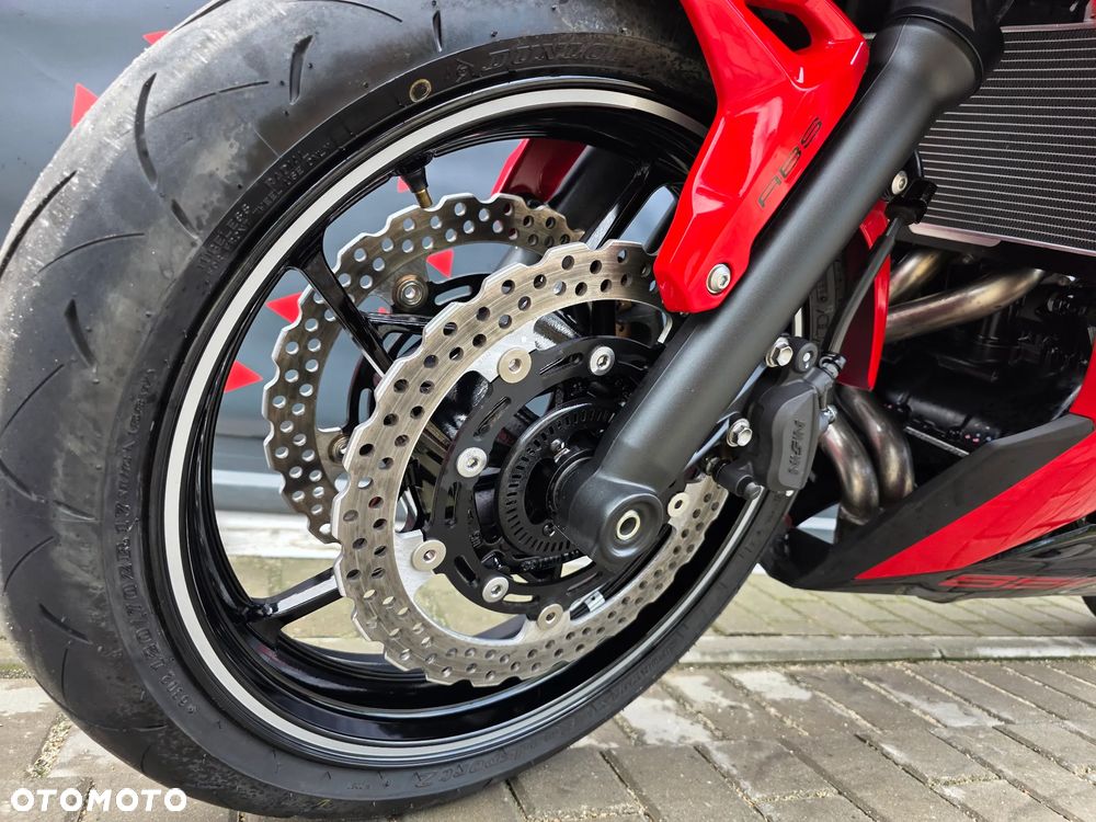 Kawasaki Ninja - 15