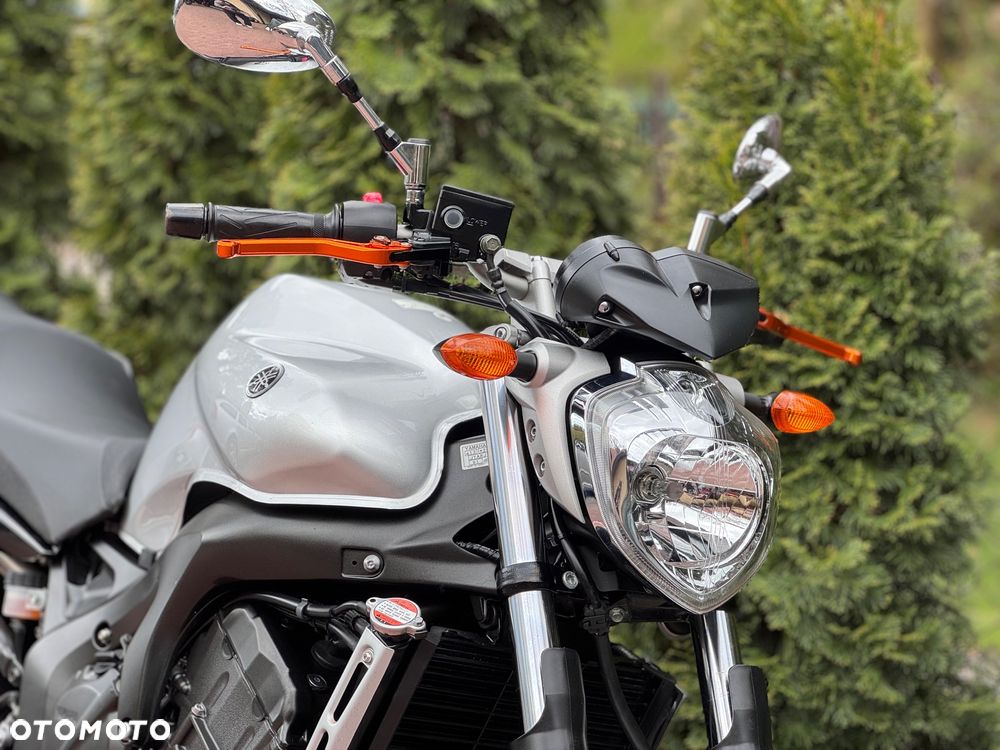 Yamaha FZ6 - 11