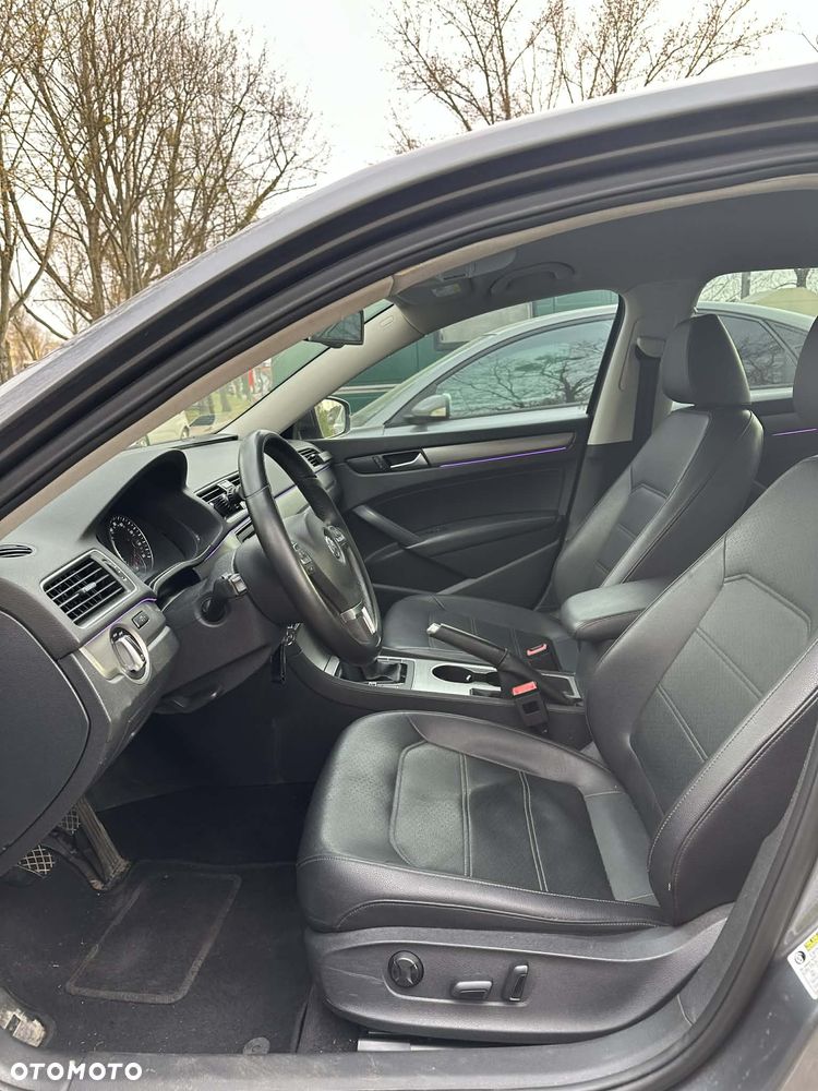 Volkswagen Passat 1.8 TSI Highline - 10