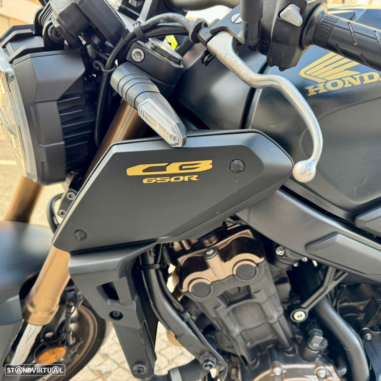 Honda CB 650 RA - 2