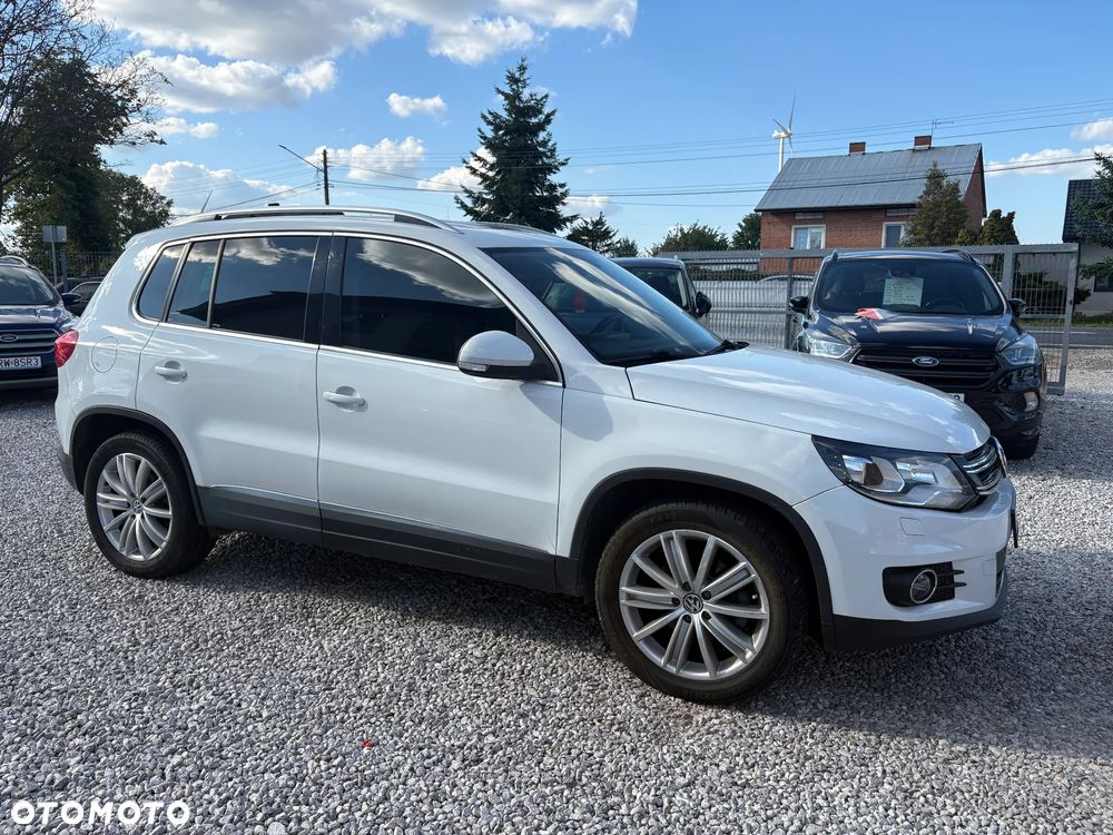 Volkswagen Tiguan 2.0 TDI DPF BlueMotion Technology Exclusive - 6