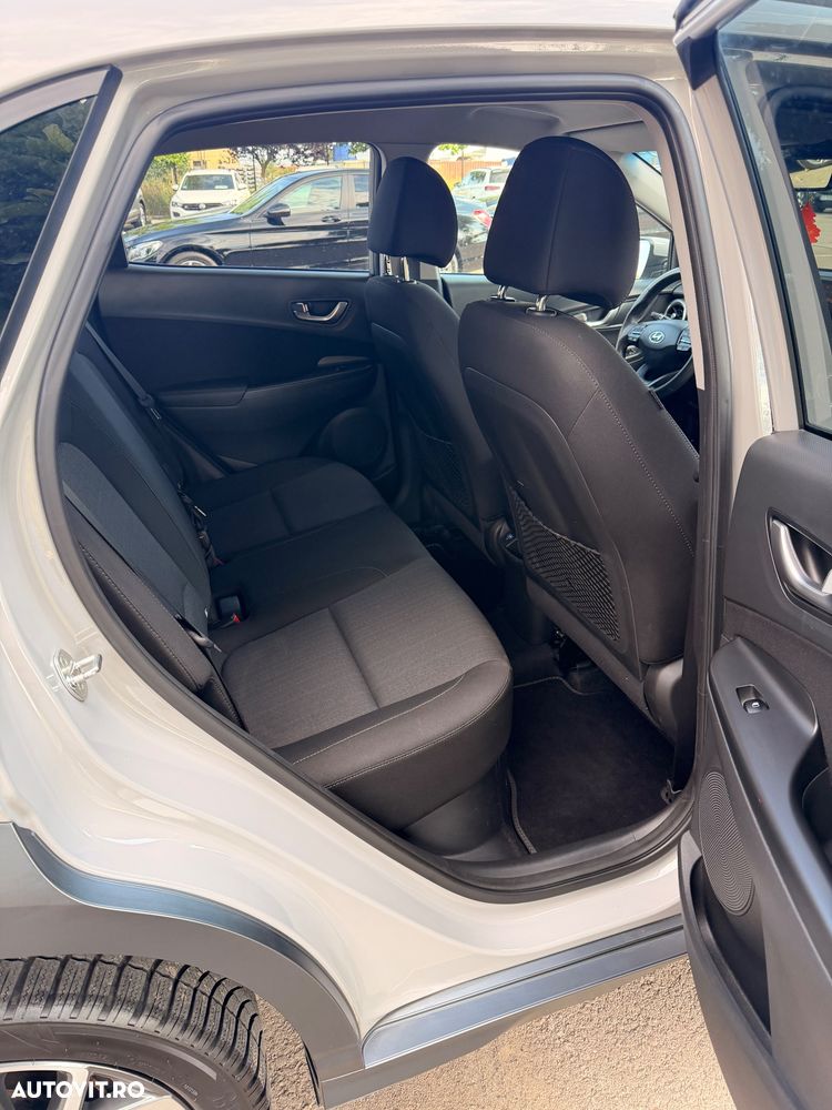 Hyundai KONA 1.6 GDI 141 CP 2WD 6DCT Luxury - 13