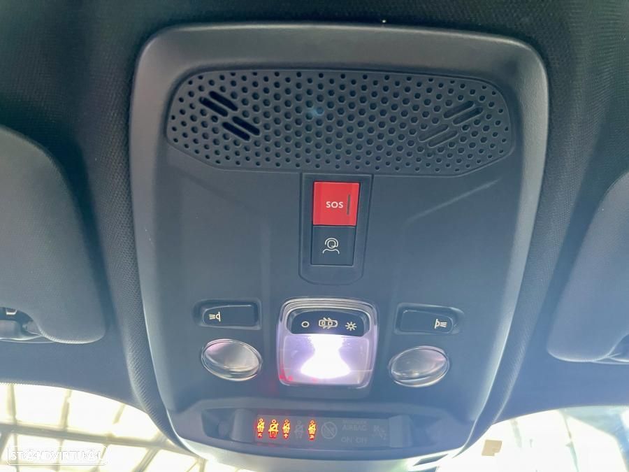 Peugeot 2008 1.2 PureTech Style - 26