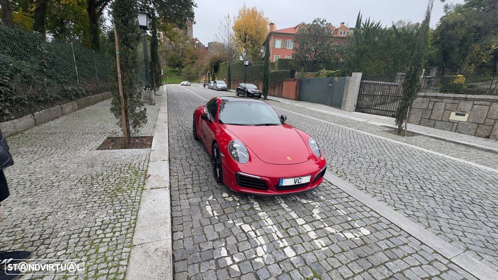 Porsche 911 (991) Carrera 4 PDK - 10