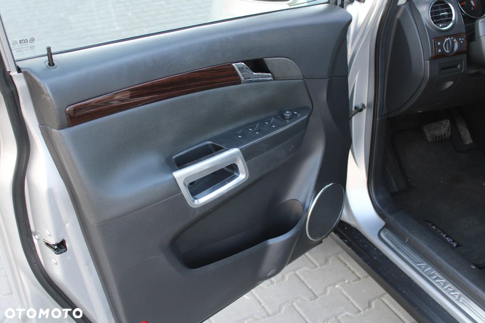 Opel Antara 3.2 V6 4x4 Cosmo - 14